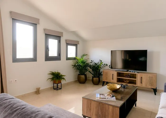 Zissis Downtown مدينة زاكينثوس